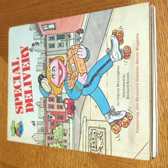 Sesame Street Book Club Set of 5 Hardback Books - Used - Picture 9 of 16